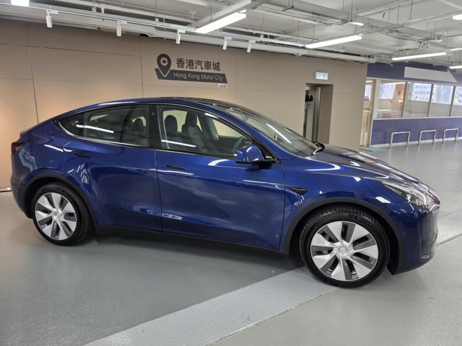 MODEL Y RWD - Image 2