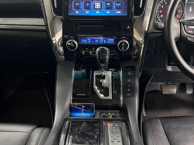Alphard 3.5 SC - Image 7