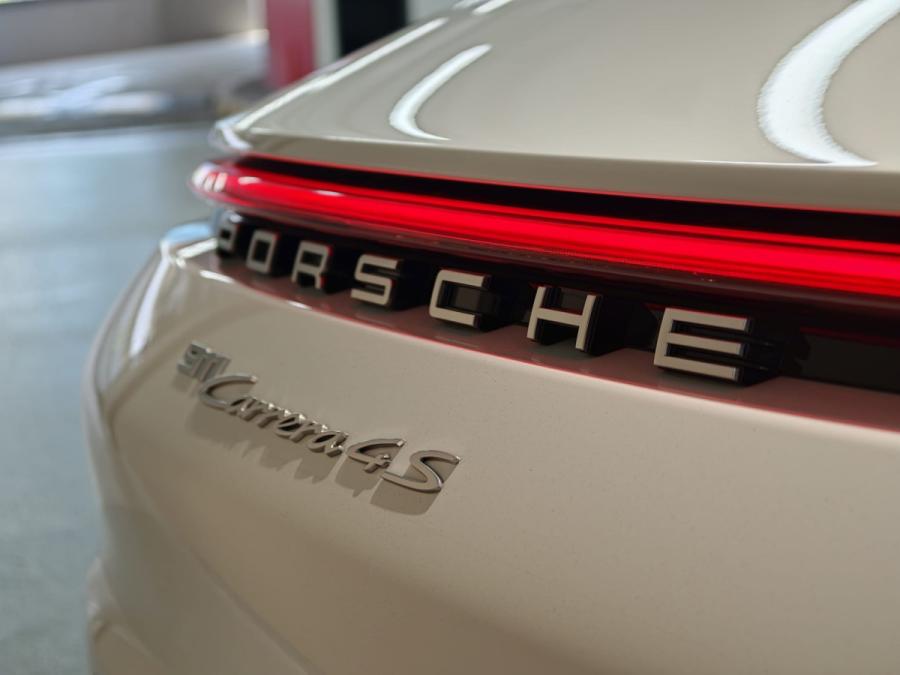 911 992 CARRERA 4S - Image 9
