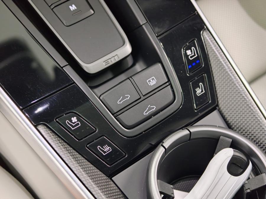 911 992 CARRERA 4S - Image 27