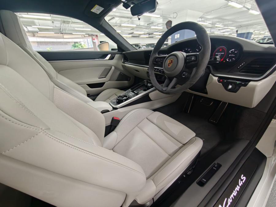 911 992 CARRERA 4S - Image 18