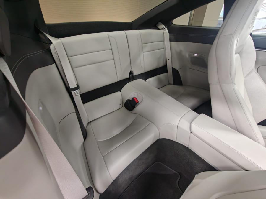 911 992 CARRERA 4S - Image 23