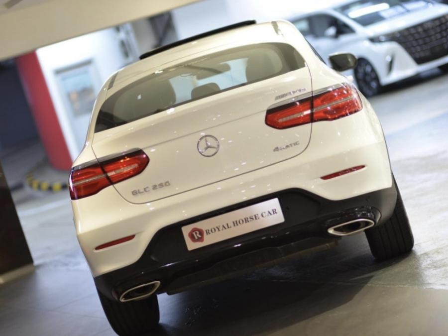 GLC250 COUPE - Image 2