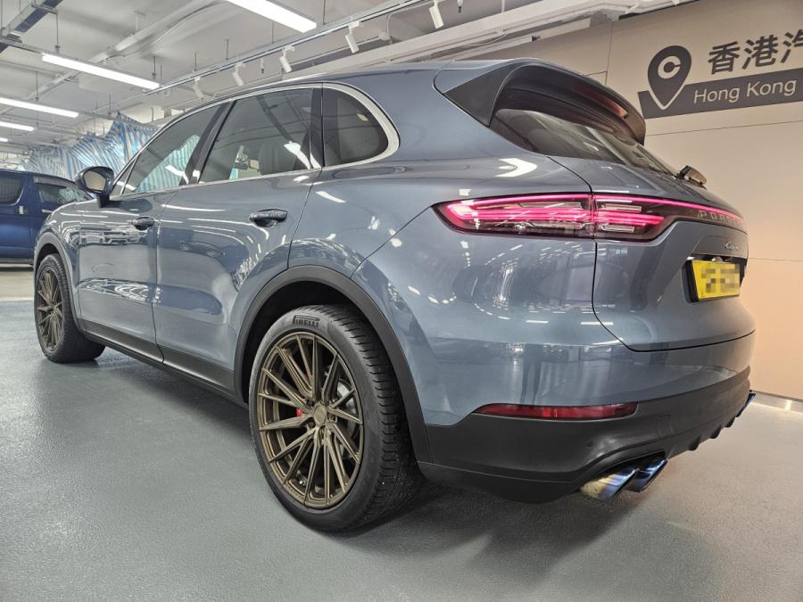 Cayenne 3.0 Turbo - Image 3