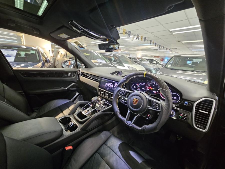 Cayenne 3.0 Turbo - Image 5