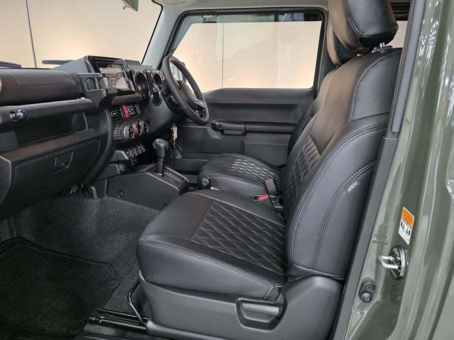 JIMNY - Image 6