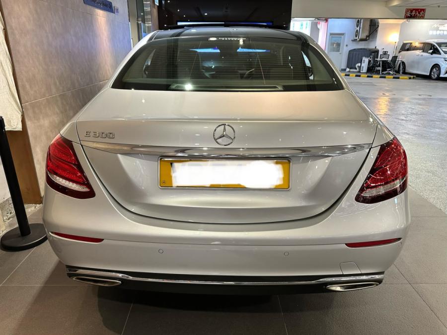 E 300  EXCLUSIVE - Image 6