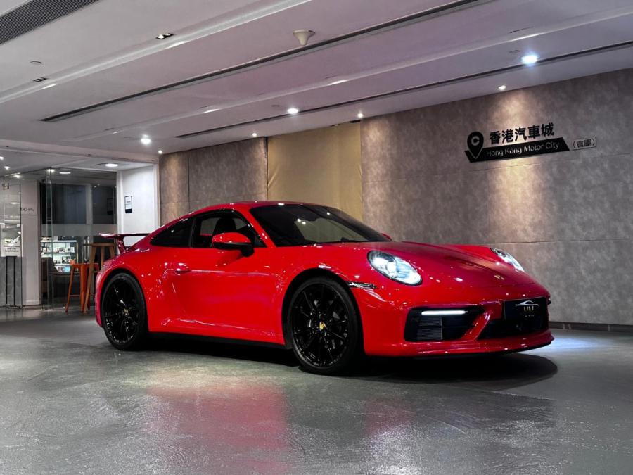 PORSCHE 911(992) Carrera 3.0