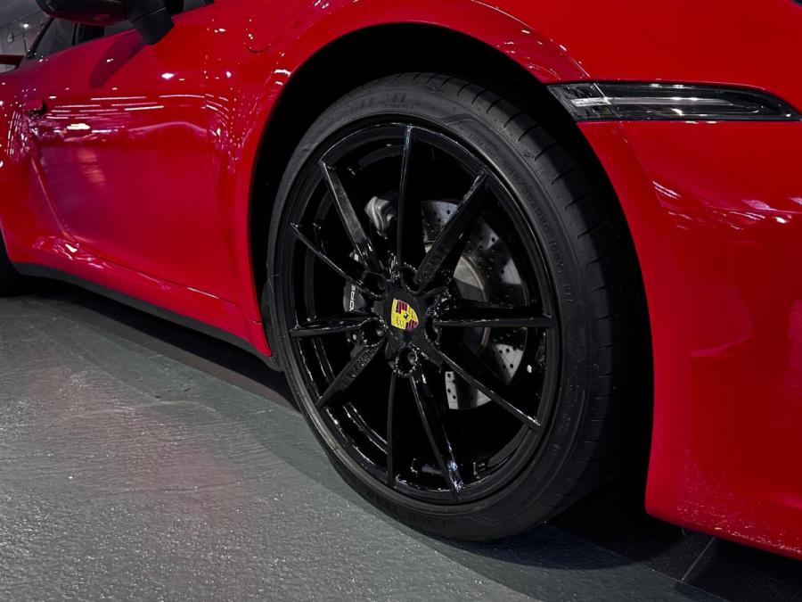 911(992) Carrera 3.0 - Image 10
