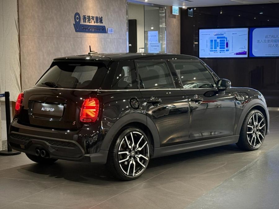 MINI COOPER S 5-DOOR (F55) - Image 2