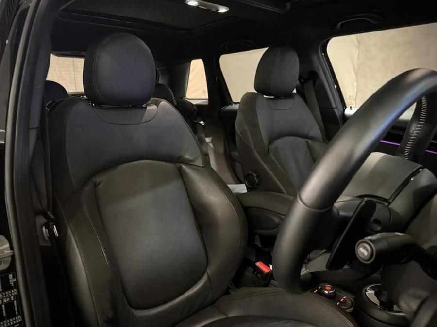 MINI COOPER S 5-DOOR (F55) - Image 8