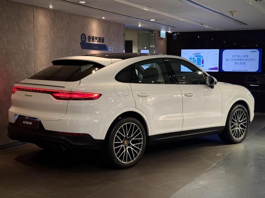 CAYENNE COUPE - Image 2