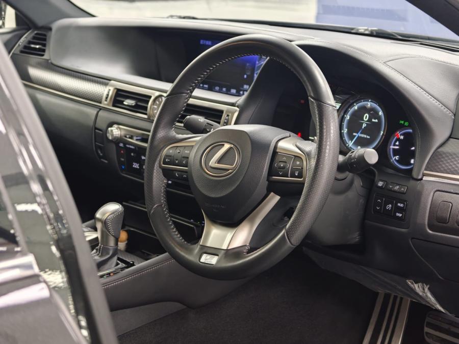 GS300 F SPORT - Image 15