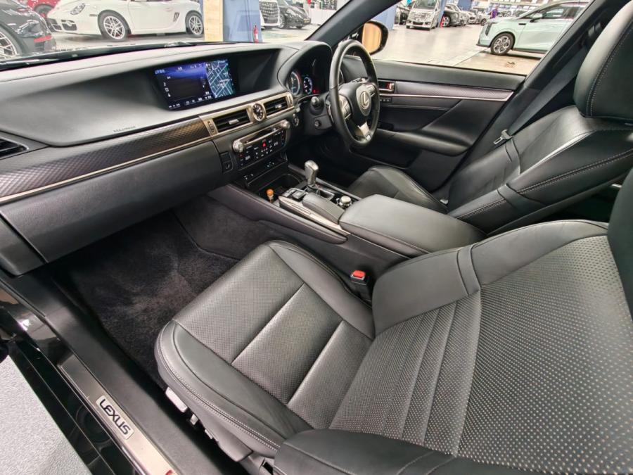 GS300 F SPORT - Image 13