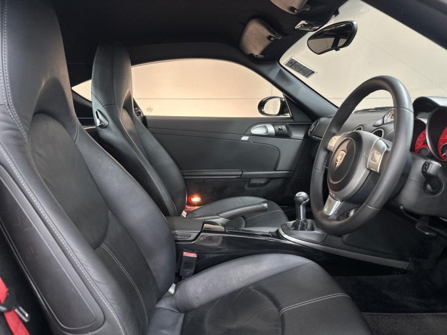 Cayman S - Image 9
