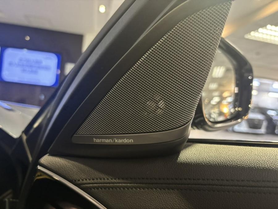 M5 SALOON  F90 - Image 6