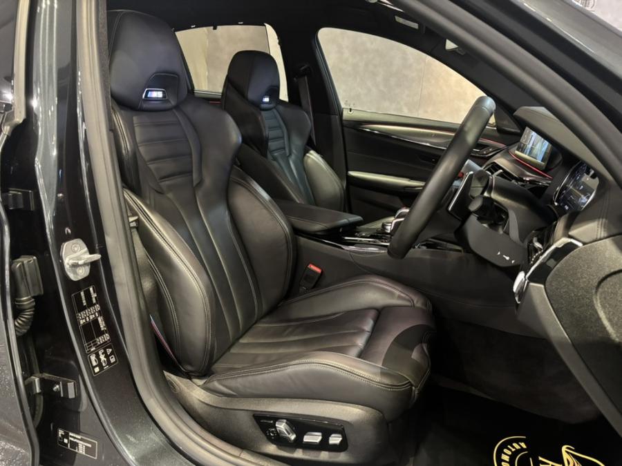 M5 SALOON  F90 - Image 8