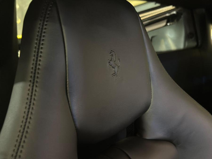 488 GTB - Image 13