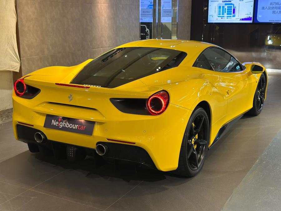 488 GTB - Image 2