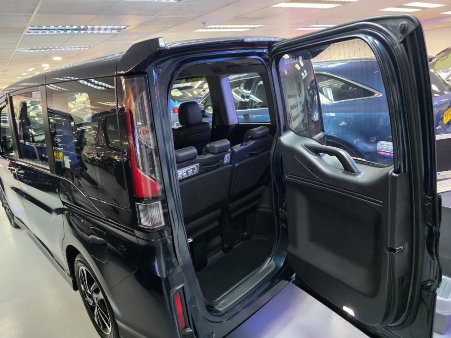 STEPWGN 1.5 Turbo SPADA Facelift - Image 18