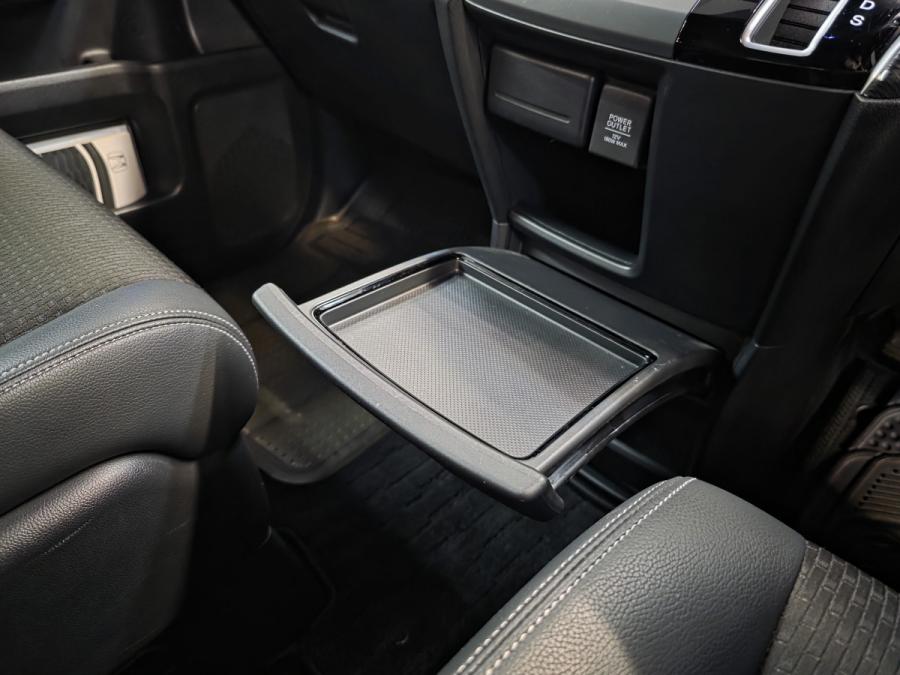 STEPWGN 1.5 Turbo SPADA Facelift - Image 12