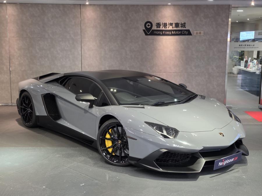 LAMBORGHINI 林寶堅尼 Aventador LP700-4