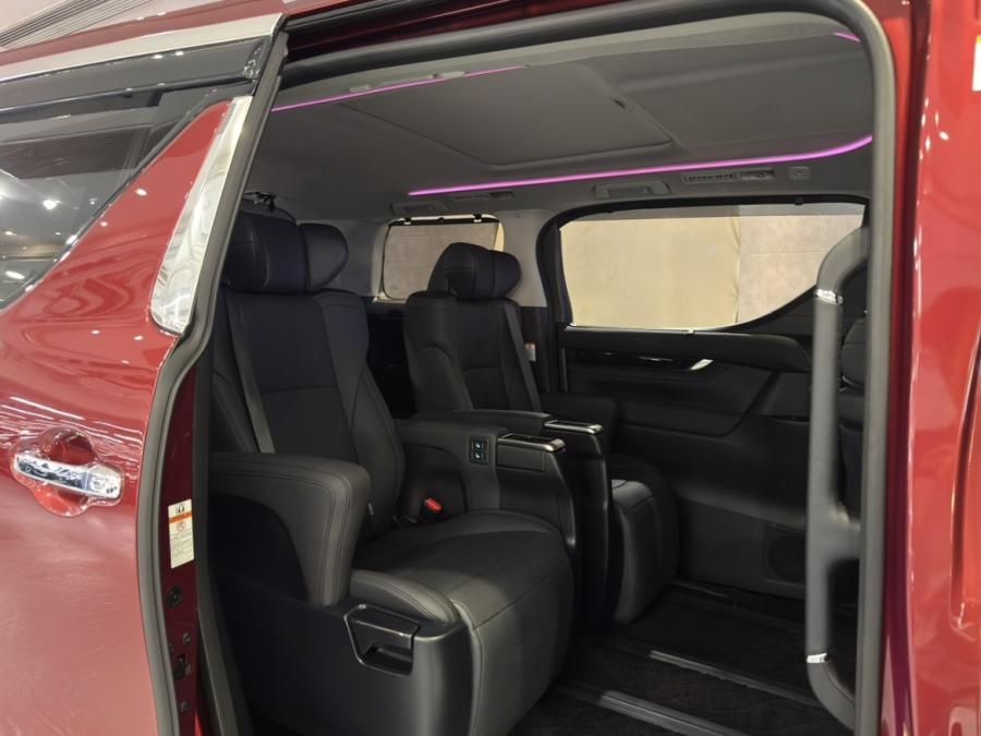 Toyota Alphard（GGH30） - Image 6
