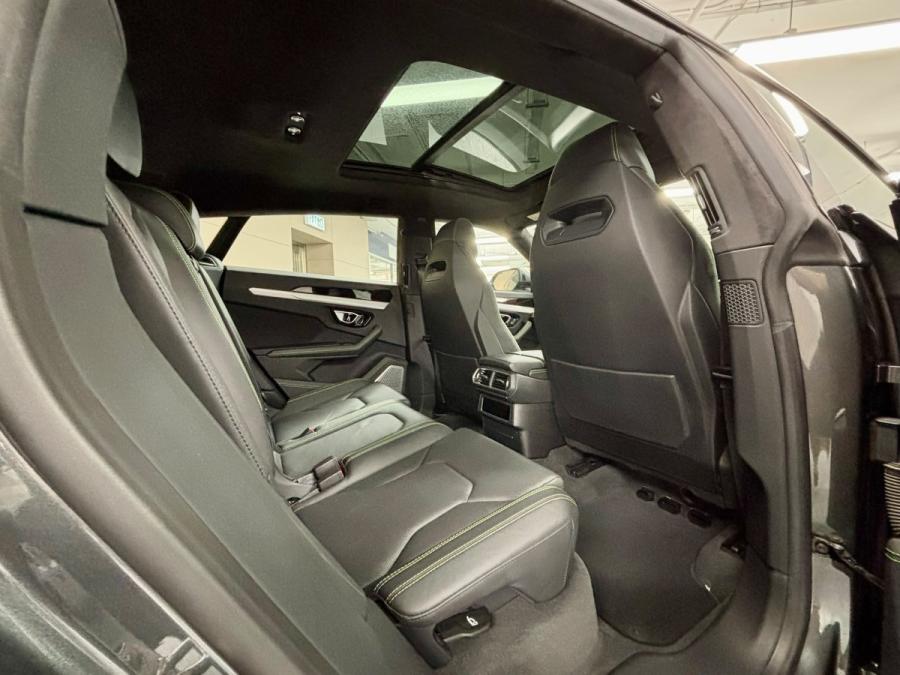 URUS 行貨 4.0T 660匹 - Image 4