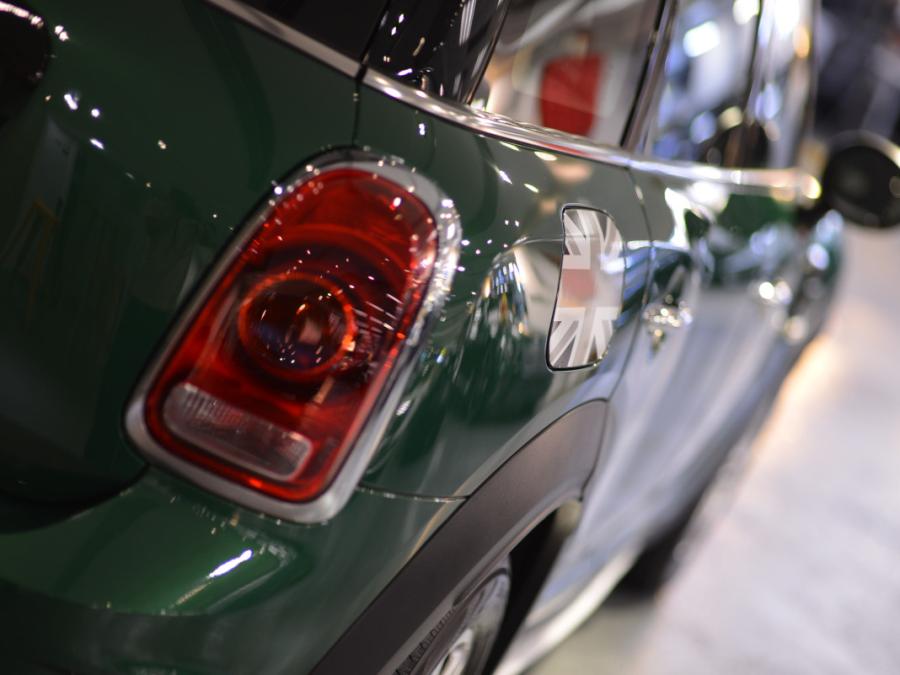 COUNTRYMAN ONE F60 - Image 9