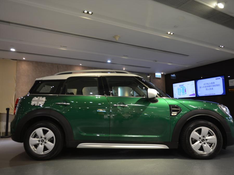COUNTRYMAN ONE F60 - Image 16