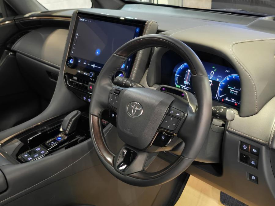 VELLFIRE 2.5 HYBRID - Image 4