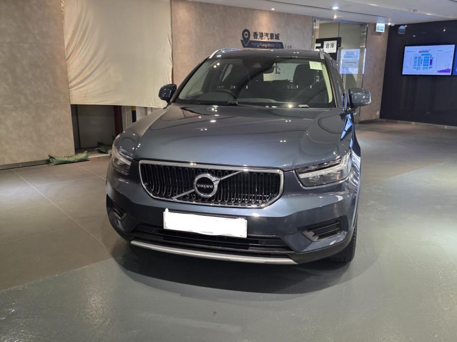 VOLVO 富豪 XC 40 B4 MOMENTUM