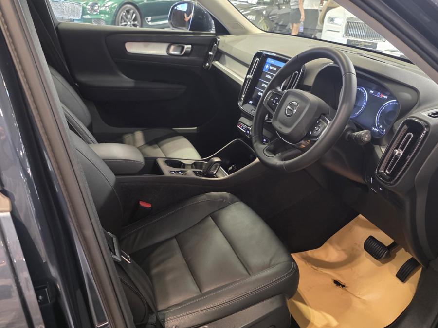 XC 40 B4 MOMENTUM - Image 6