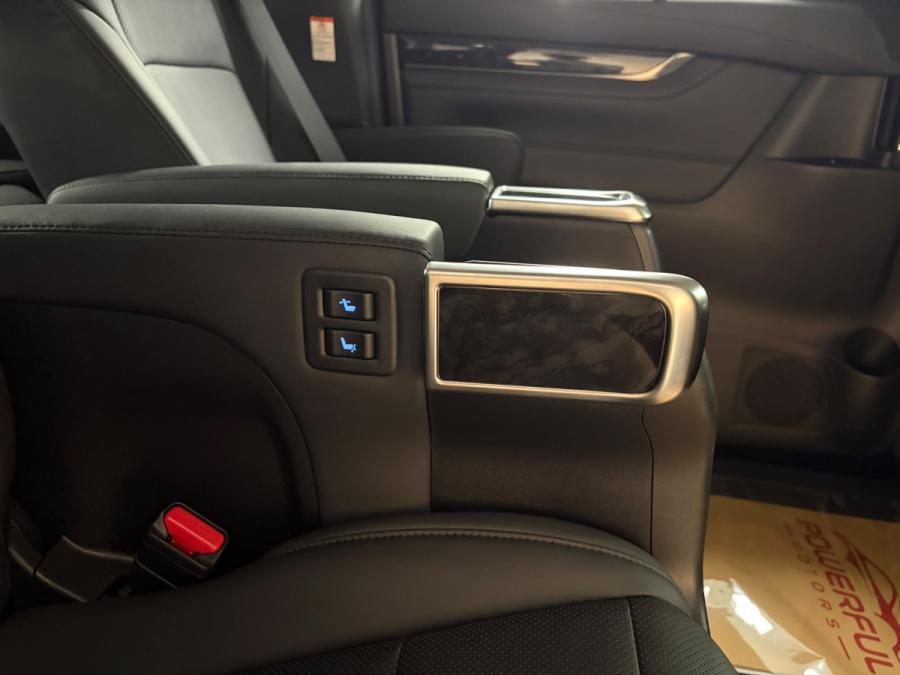 ALPHARD 2.5 SC MODELLISTA - Image 6