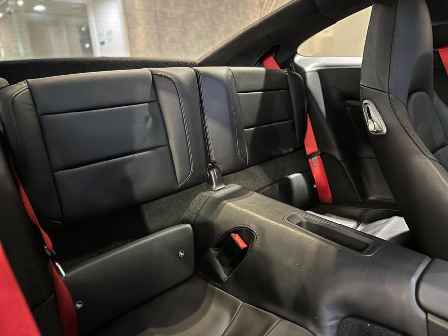 911 Carrera 4S Coupe - Image 11