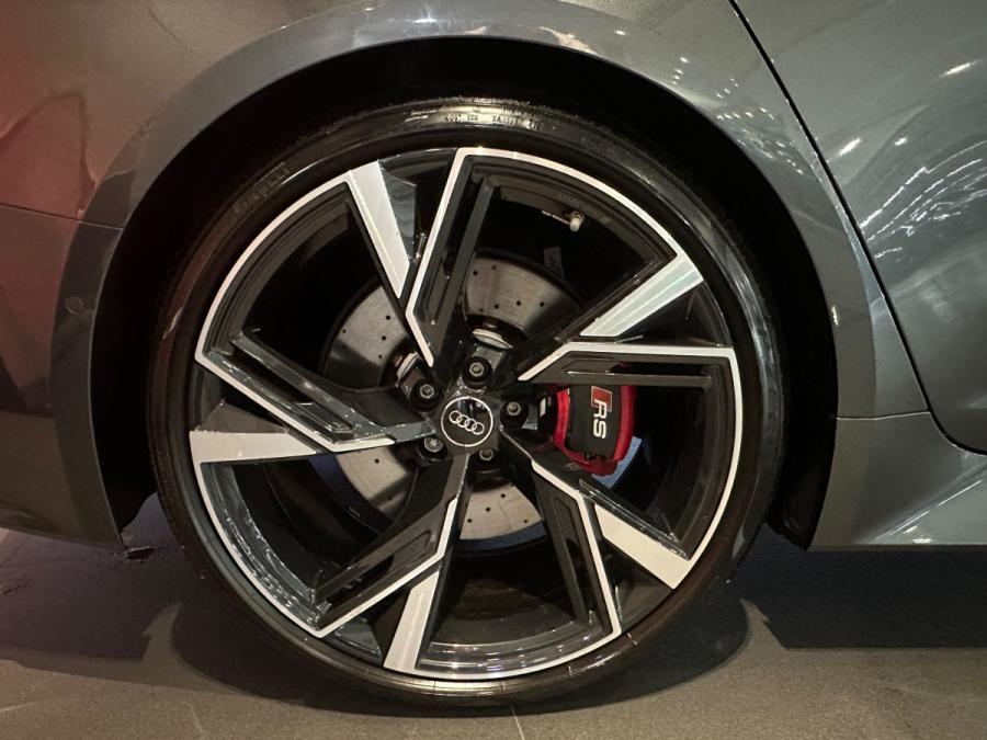 RS6 AVANT QUATTRO - Image 6