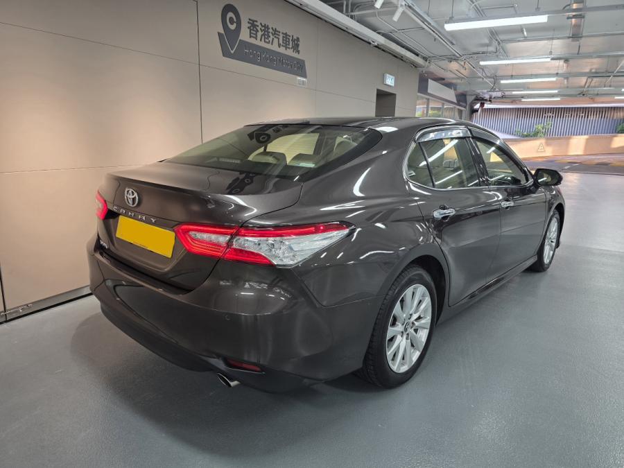 CAMRY 2.5 DELUXE - Image 9