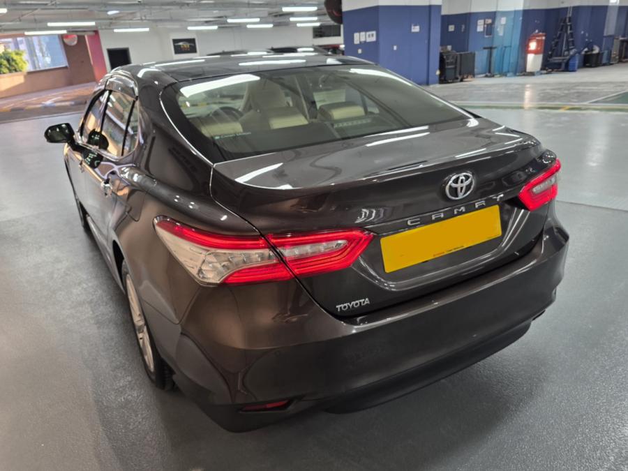 CAMRY 2.5 DELUXE - Image 8