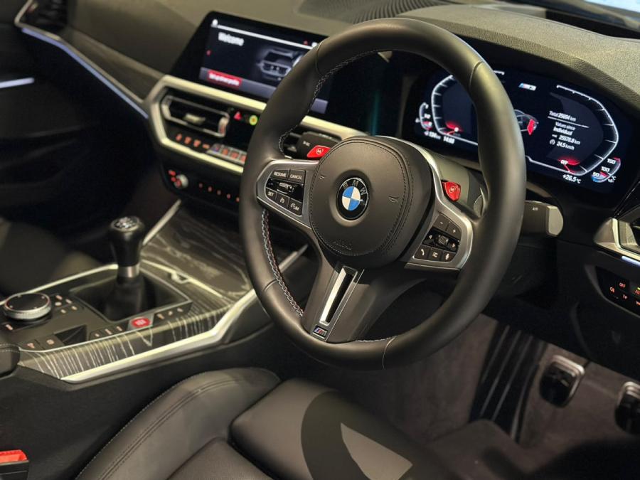M3 Competition Manual - Image 8