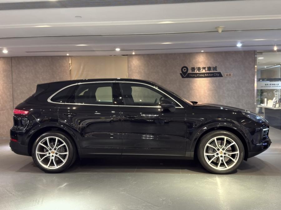 CAYENNE S - Image 3