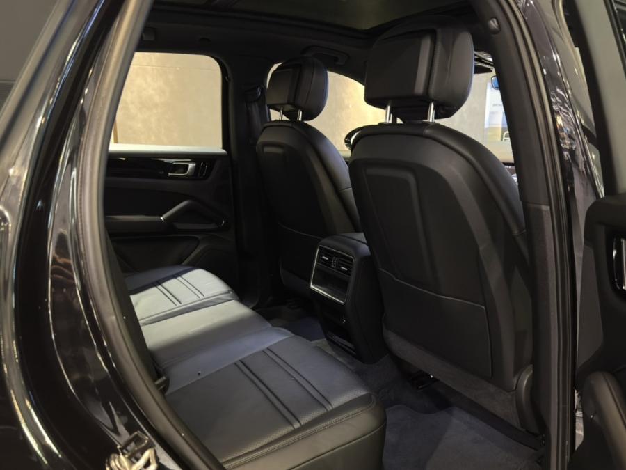 CAYENNE S - Image 6