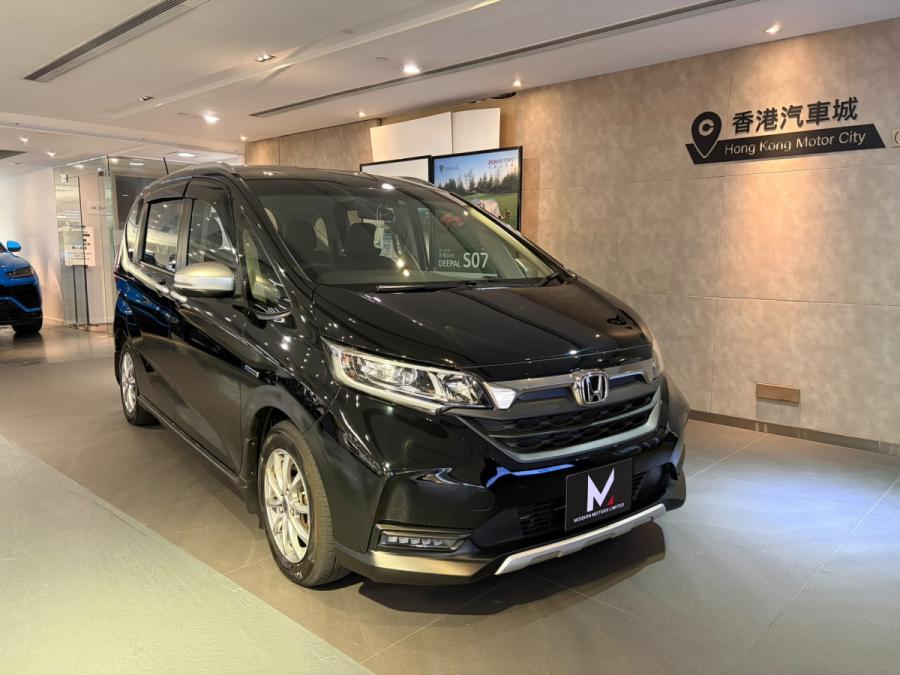 HONDA 本田 FREED HYBRID CROSSTAR GB7 6座