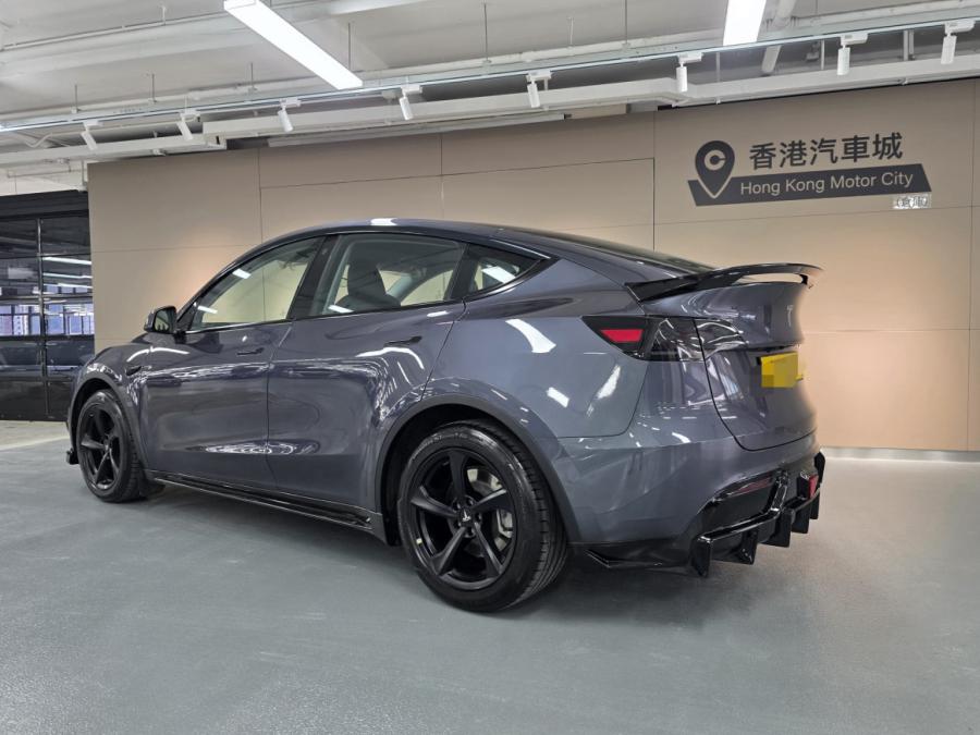 MODEL Y RWD - Image 10