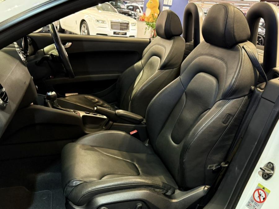 TT ROADSTER 2.0T - Image 7
