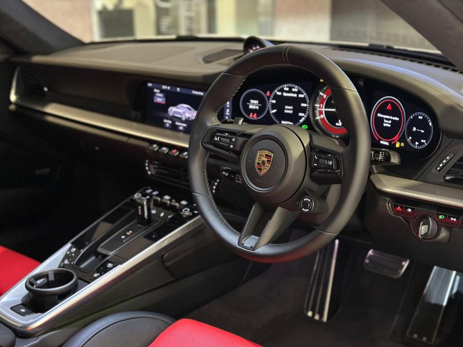 992 Turbo S - Image 9