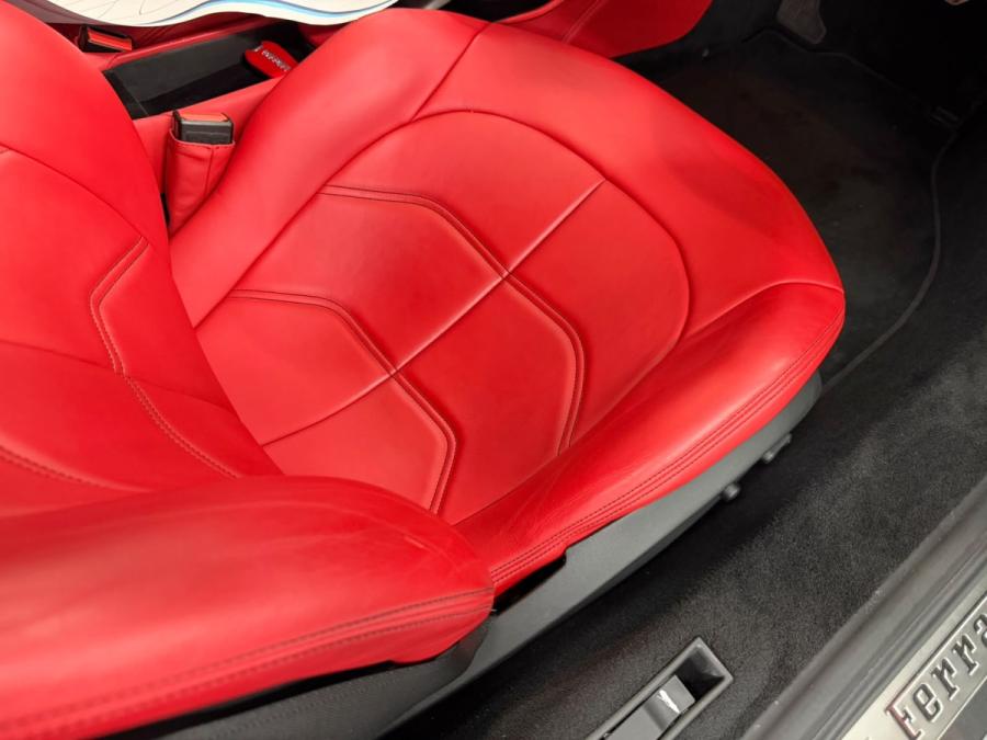 488 GTB - Image 9