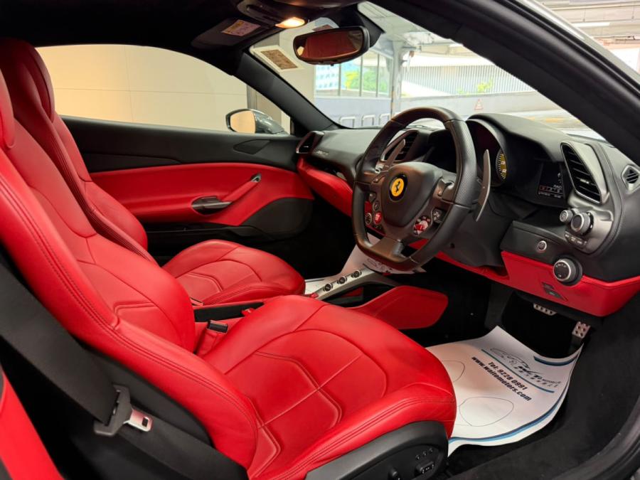 488 GTB - Image 4