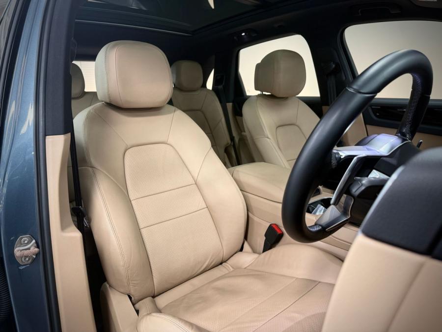 Cayenne S - Image 11