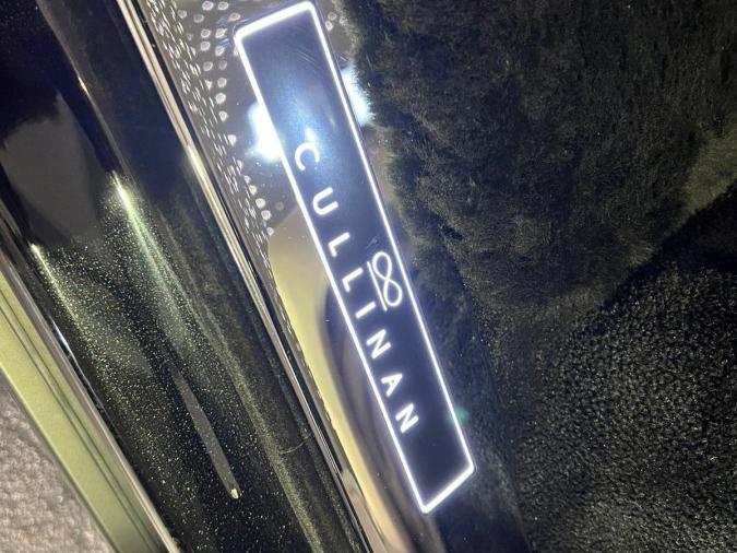 Cullinan Black Badge Edition - Image 6