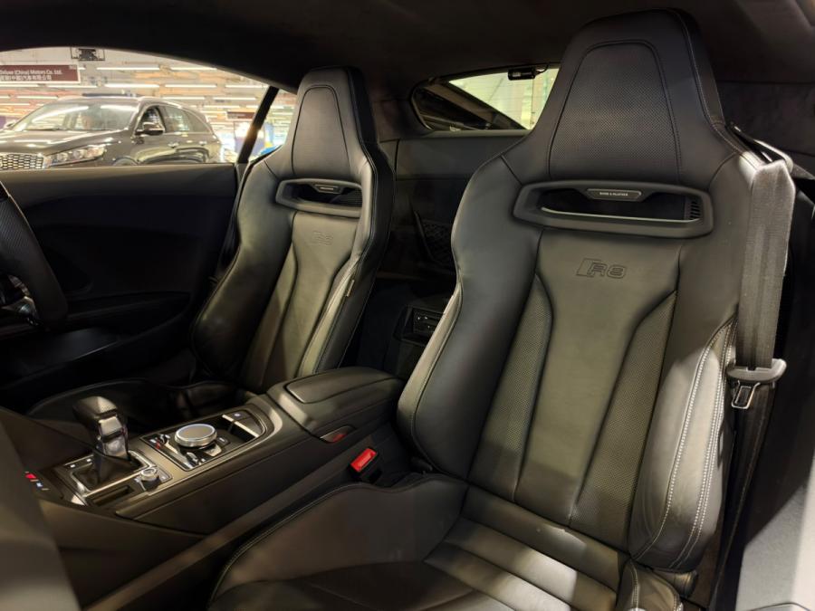 R8  V10 Plus - Image 3